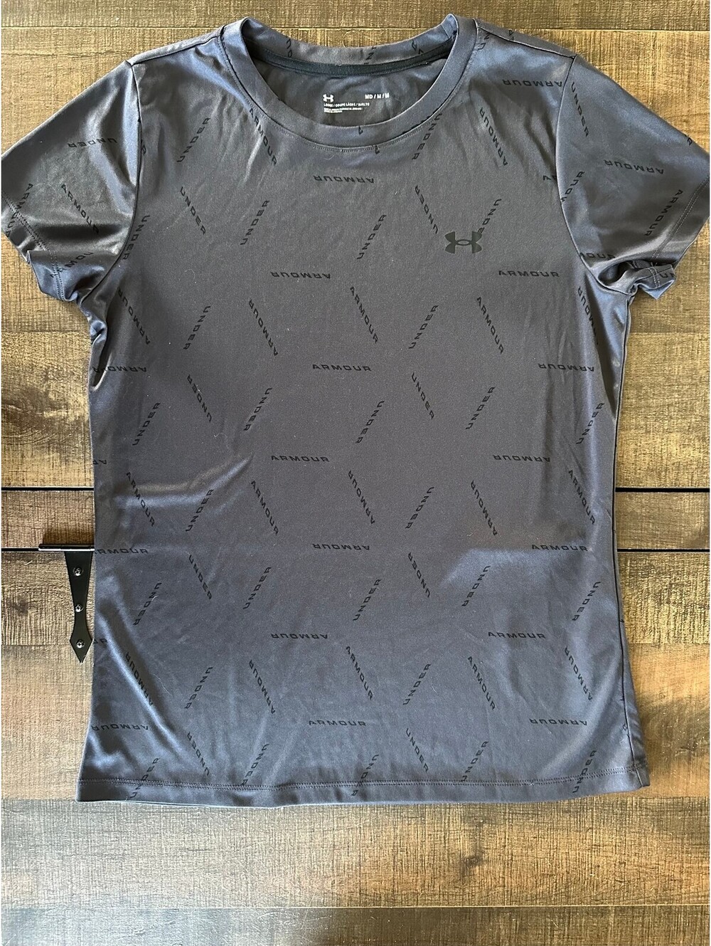 Under Armour Women's Loose Fit Black Polyester T-Shirt Medium